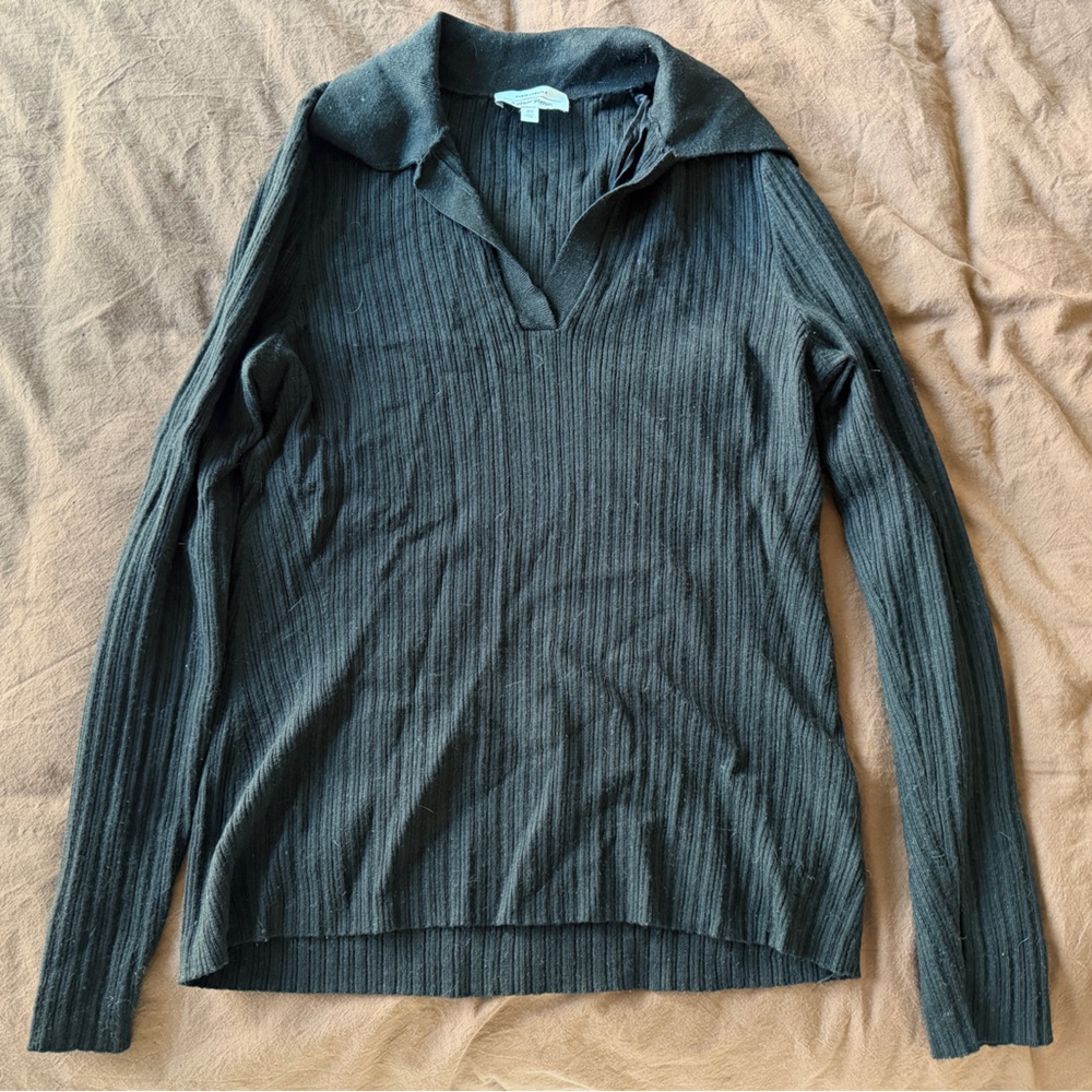 & Other Stories V-Neck Ribbed Sweater in Black